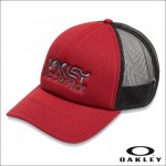 Oakley Hat Factory Pilot Trucker - Iron Red